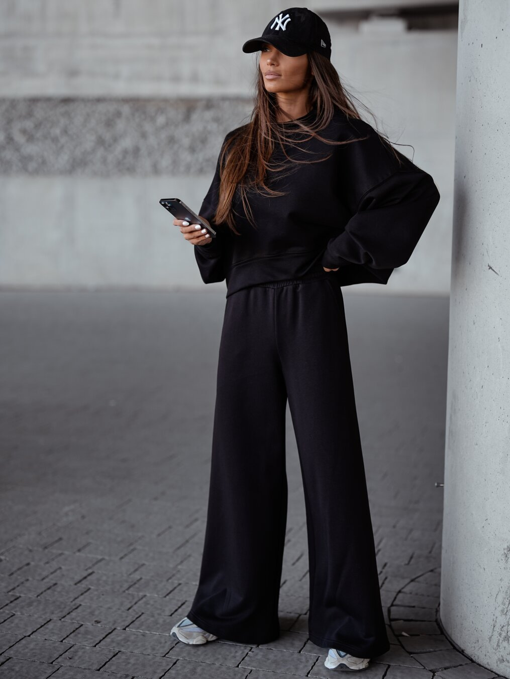 Solid Color Pullover Sweatshirt Pants Women's Suit