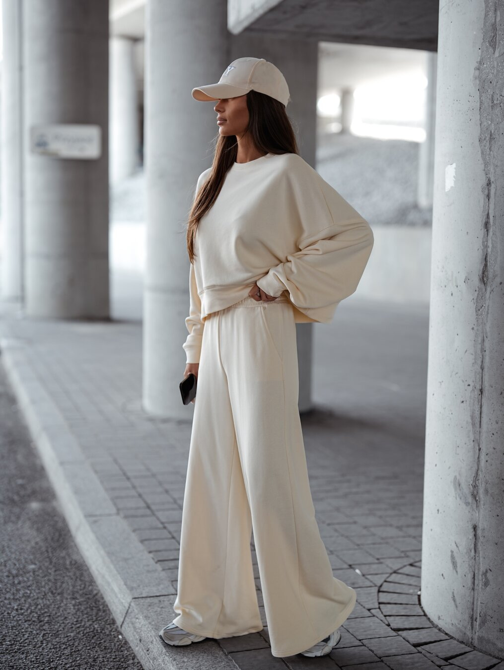 Solid Color Pullover Sweatshirt Pants Women's Suit