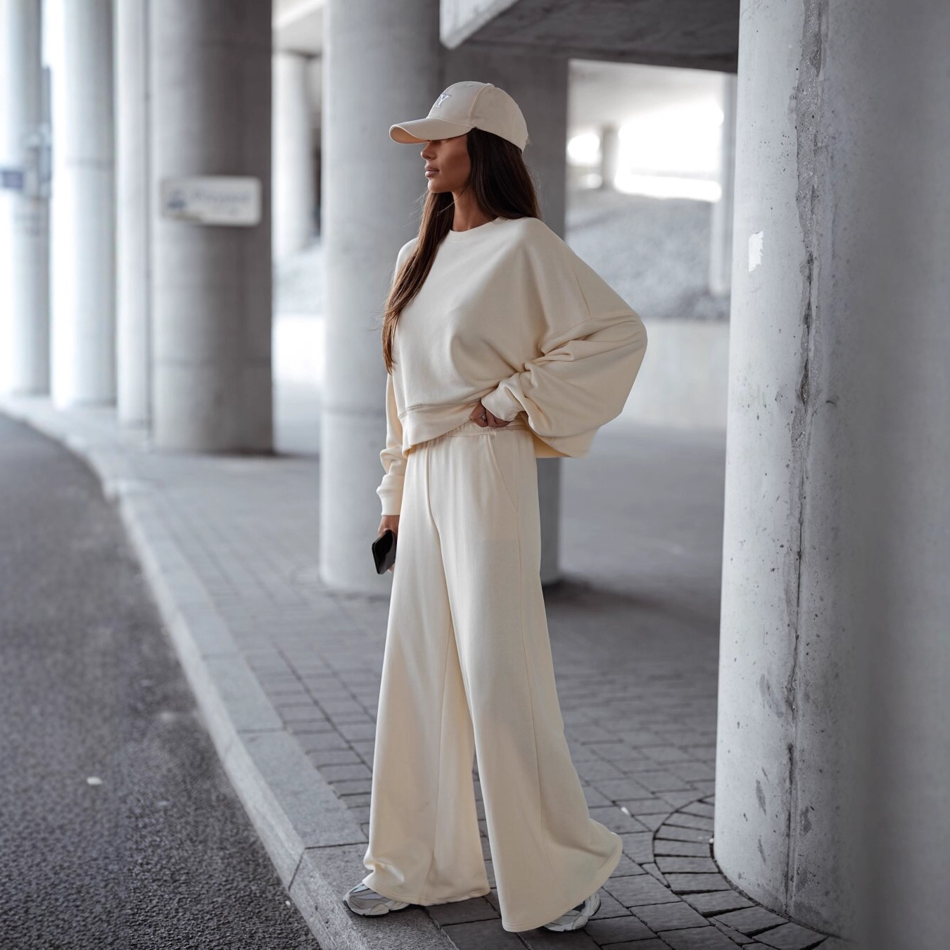 Solid Color Pullover Sweatshirt Pants Women's Suit