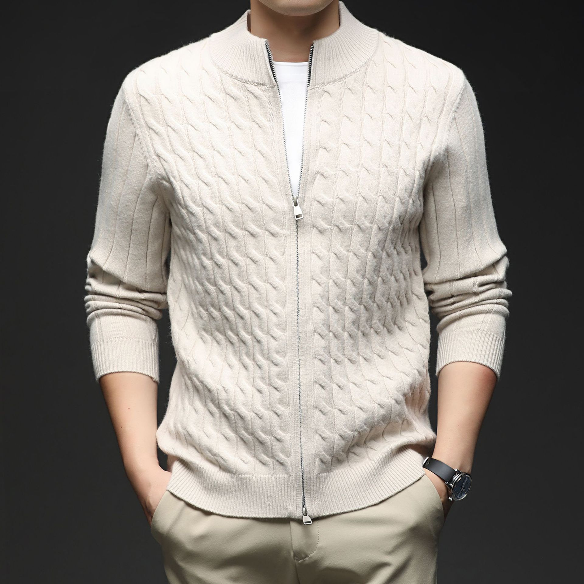 Fashion Autumn New Zipper Collar Sweater Men